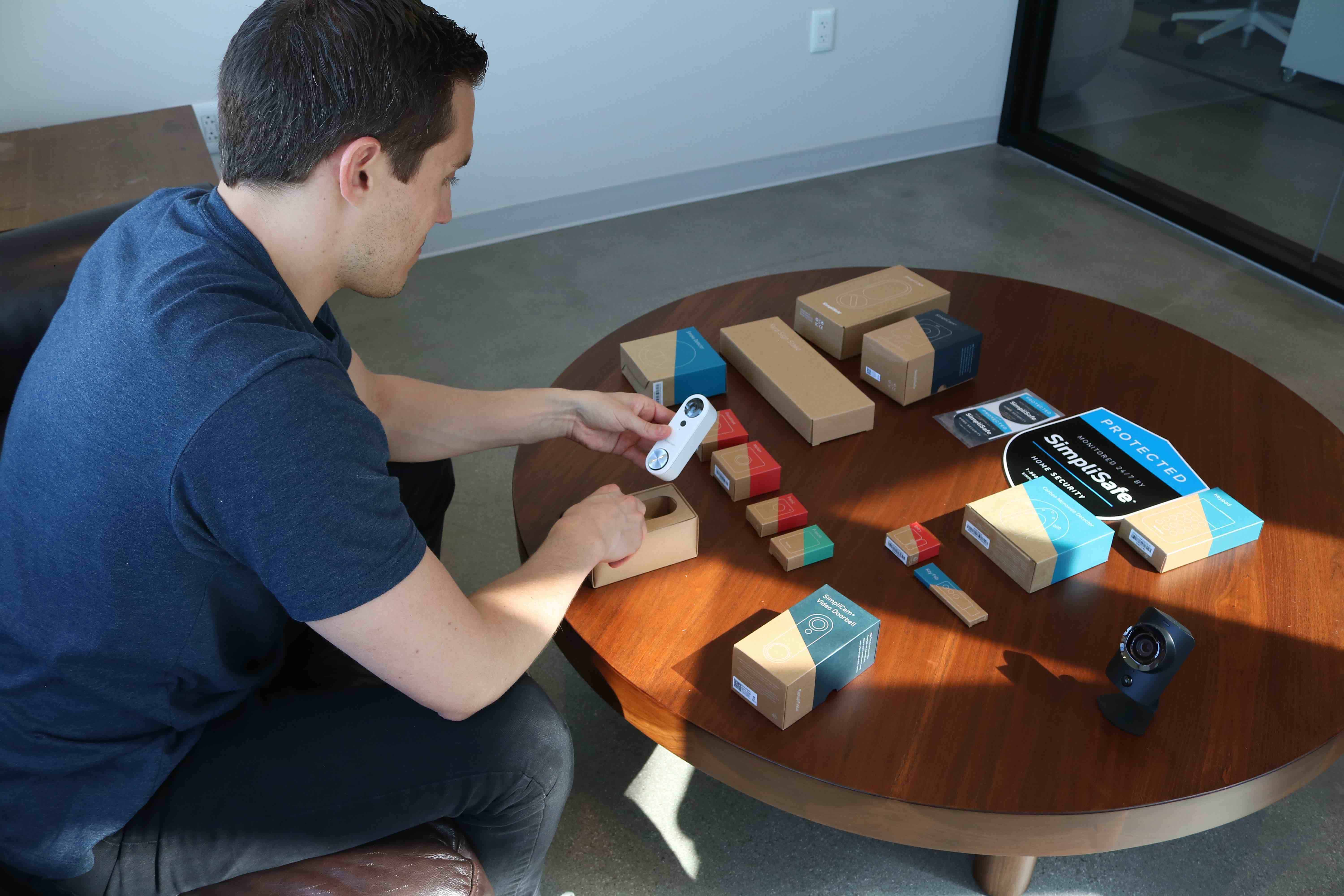 Unpacking the SimpliSafe Doorbell